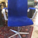 586 2688 SWIVEL CHAIR